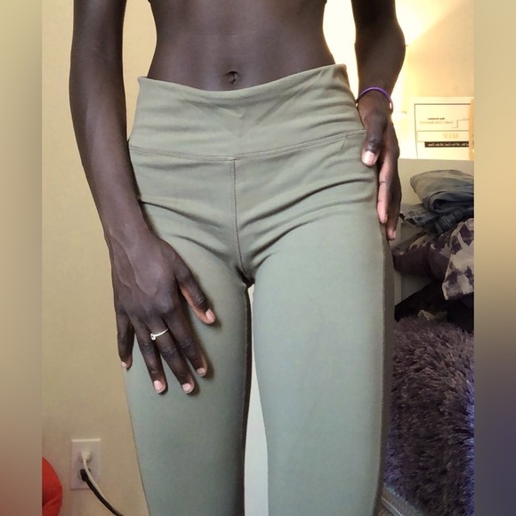 Green Sommer Ray butt lift leggings. Size large from urban planet. - Picture 1 of 3